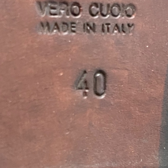 Costume National Vintage Square Toe Chelsea Boots size 40 Excellent Condition - Picture 6 of 7